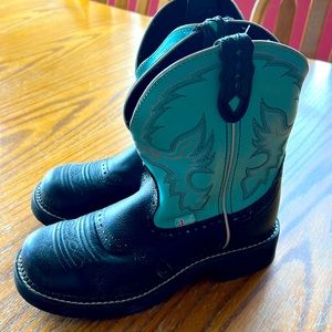 Women’s Justin Gypsy cowboy boots. size 7B